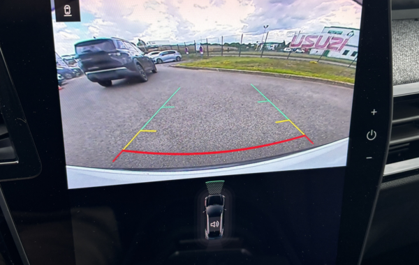 renault-austral-1-2-e-tech-full-hybrid-200ch-techno-25 - 151874686