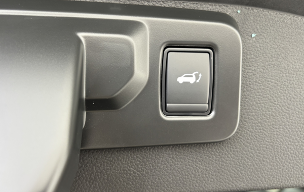 renault-austral-1-2-e-tech-full-hybrid-200ch-techno-25 - 151884686