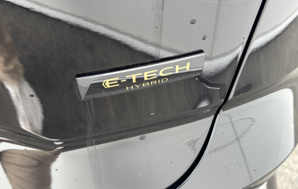 renault-austral-1-2-e-tech-full-hybrid-200ch-techno-25 - 151894686