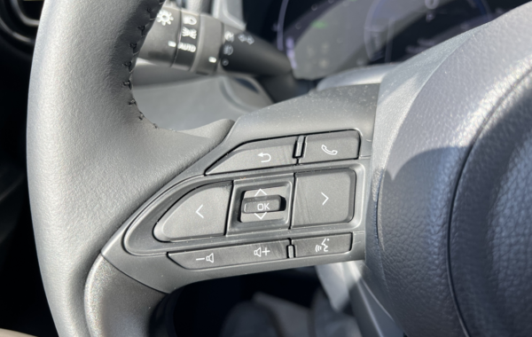 toyota-yaris-cross-130h-design-my25 - 152294686