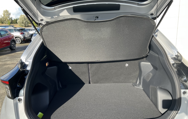 toyota-yaris-cross-130h-design-my25 - 152294686