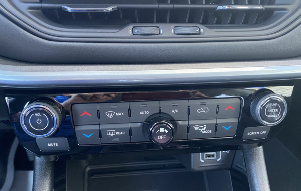 jeep-compass-1-3-gse-t4-130ch-limited-4x2 - 78124686