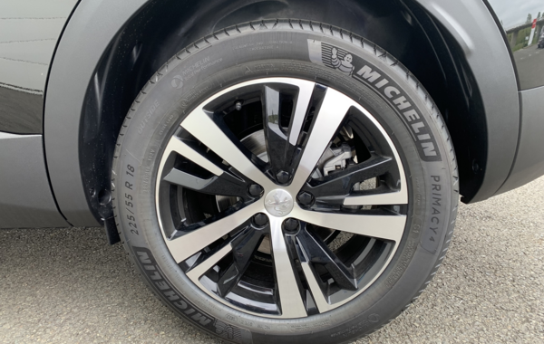 peugeot-3008-1-2-puretech-130ch-s-s-gt-eat8 - 81594686