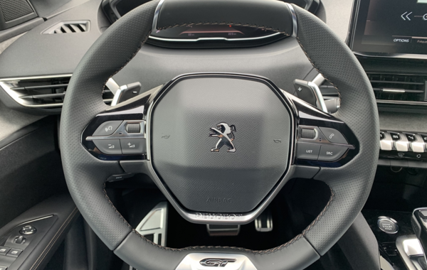 peugeot-3008-1-2-puretech-130ch-s-s-gt-eat8 - 81594686