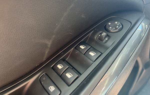 opel-grandland-x-hybrid4-300ch-elite - 81704686