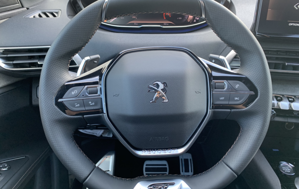 peugeot-3008-1-2-puretech-130ch-s-s-gt-eat8 - 81884686