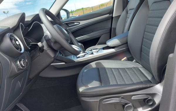 alfa-romeo-stelvio-2-2-diesel-190ch-sprint-at8-my21 - 86374686