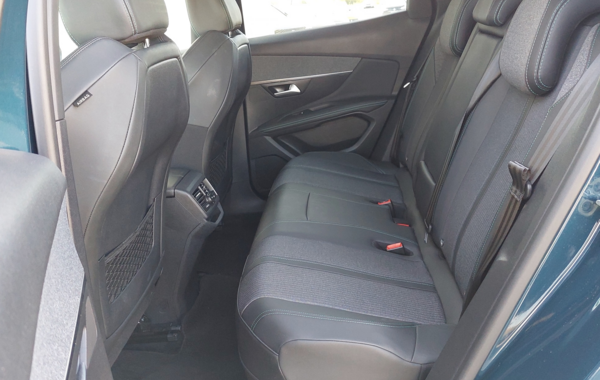 peugeot-3008-hybrid-225ch-allure-pack-e-eat8 - 86404686