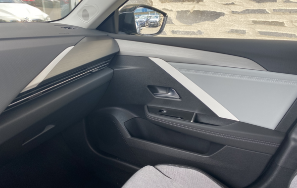 opel-astra-1-5-d-130ch-elegance-business-bva8 - 87854686