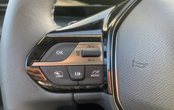 peugeot-308-1-2-puretech-130ch-s-s-allure-pack-eat8 - 94304686