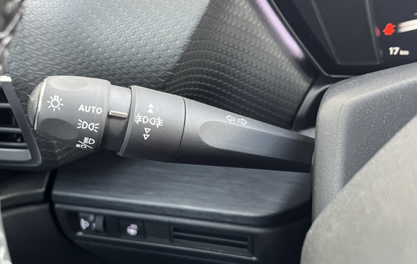 citroen-c5-x-puretech-130ch-s-s-shine-eat8 - 94334686