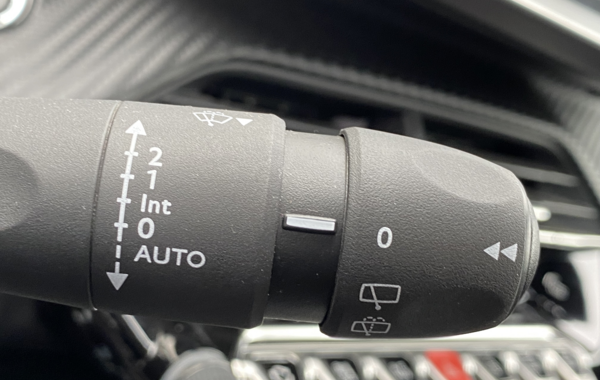 peugeot-2008-1-2-puretech-100ch-s-s-allure - 96334686