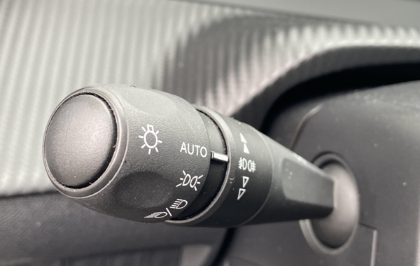 peugeot-2008-1-2-puretech-100ch-s-s-allure - 96334686