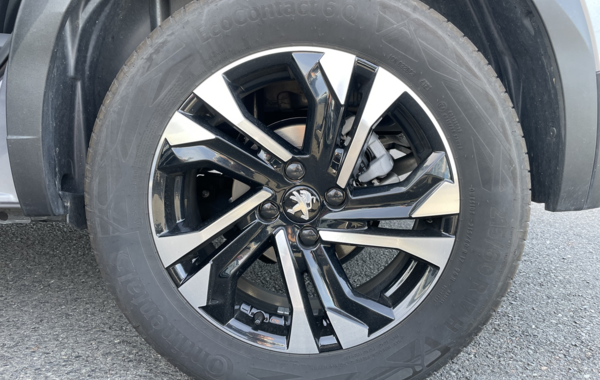 peugeot-2008-1-2-puretech-100ch-s-s-allure - 597364713