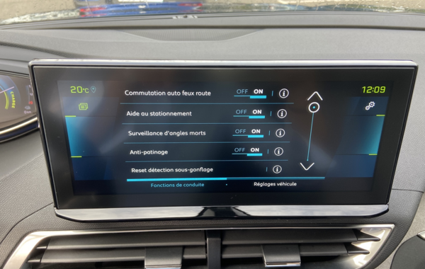 peugeot-3008-hybrid-225ch-gt-e-eat8 - 606084713