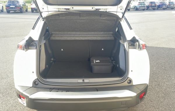 peugeot-2008-e-2008-136ch-gt - 613844713