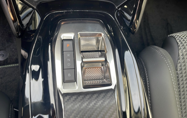 peugeot-2008-e-2008-136ch-gt - 613844713