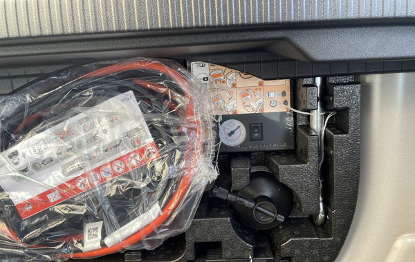 peugeot-2008-e-2008-136ch-gt - 613844713