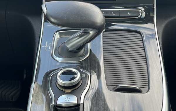 renault-espace-v-1-6-tce-200ch-energy-initiale-paris-edc - 640924713