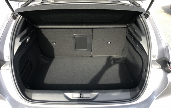 peugeot-308-1-2-puretech-130ch-s-s-gt-eat8 - 665354713