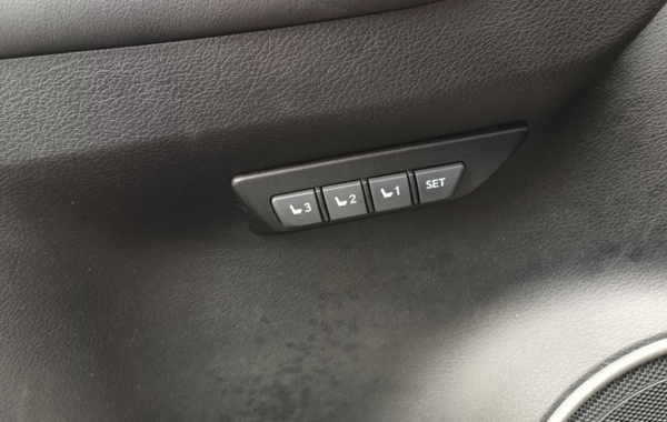 lexus-nx-300h-2wd-executive - 675594713