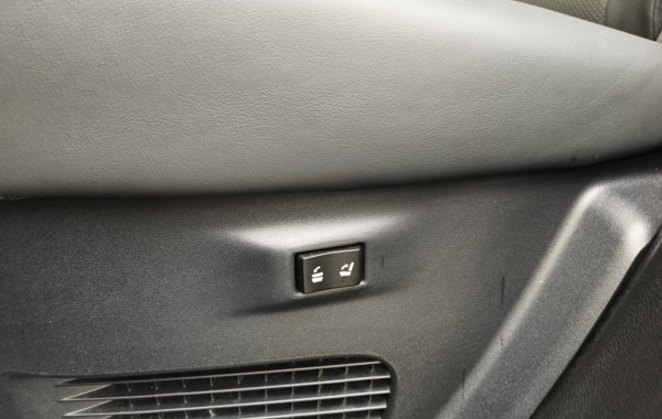 lexus-nx-300h-2wd-executive - 675594713