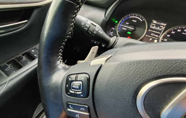 lexus-nx-300h-2wd-executive - 675594713