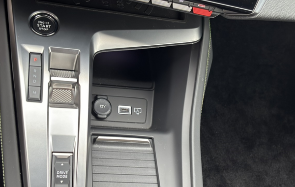 peugeot-308-1-2-puretech-130ch-s-s-gt-eat8 - 680034713