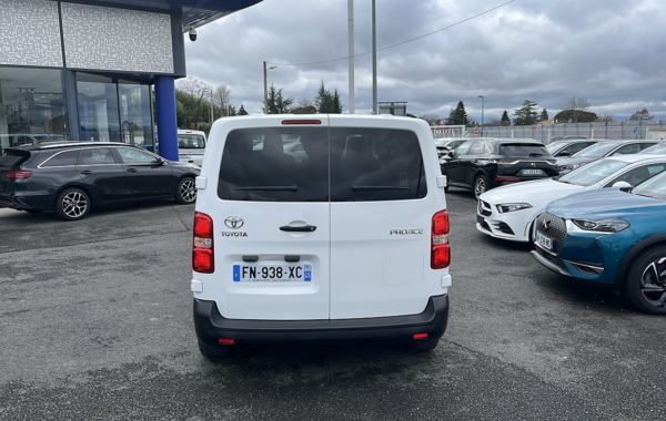 toyota-proace-combi-medium-1-5-120-d-4d-dynamic-rc18 - 700414713