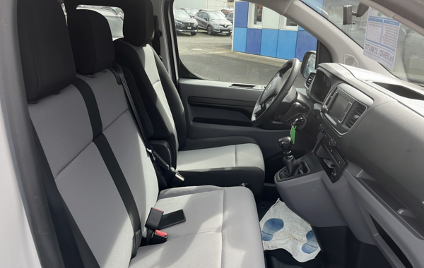 toyota-proace-combi-medium-1-5-120-d-4d-dynamic-rc18 - 700414713