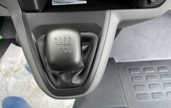 toyota-proace-combi-medium-1-5-120-d-4d-dynamic-rc18 - 700414713