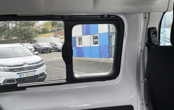 toyota-proace-combi-medium-1-5-120-d-4d-dynamic-rc18 - 700414713