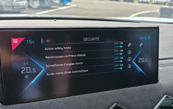 ds-ds-3-crossback-e-tense-performance-line - 703564713