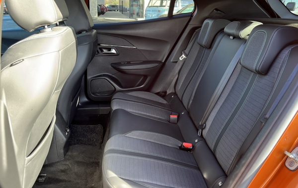 peugeot-2008-e-2008-136ch-allure-pack - 704994713