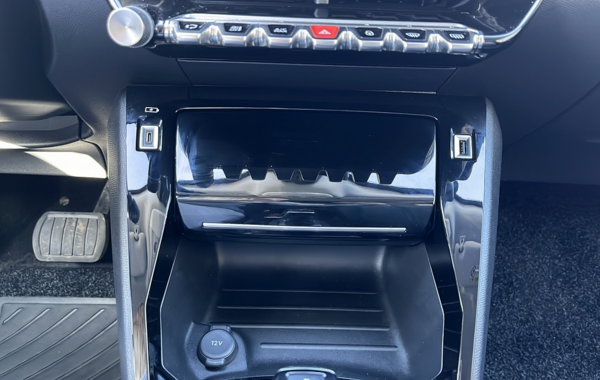 peugeot-2008-e-2008-136ch-allure-pack - 704994713