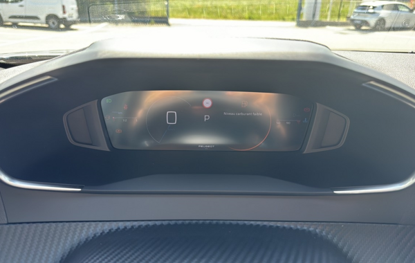 peugeot-2008-1-2-130ch-s-s-allure-eat8 - 706054713