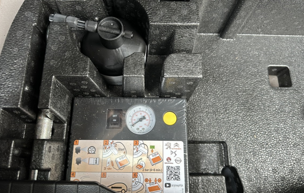 peugeot-2008-e-2008-136ch-allure-pack - 707754713