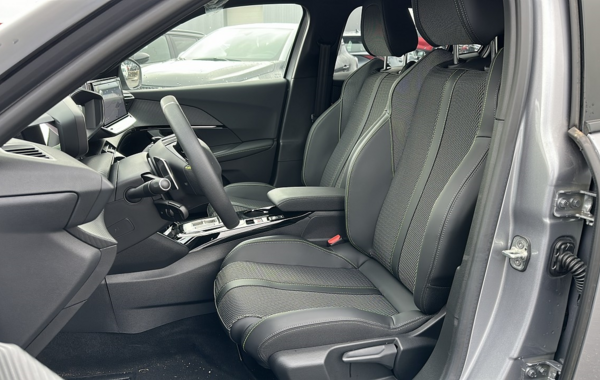 peugeot-2008-1-2-puretech-130ch-s-s-gt-eat8 - 709534713