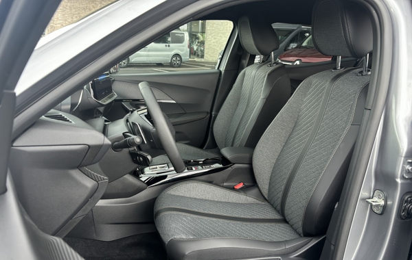 peugeot-2008-1-2-puretech-130ch-s-s-allure-eat8 - 709574713