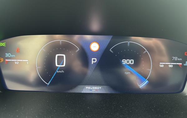 peugeot-2008-1-2-puretech-130ch-s-s-allure-eat8 - 709574713