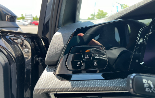 volkswagen-golf-viii-sw-1-5-etsi-opf-150ch-r-line-dsg7 - 710634713