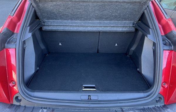 peugeot-2008-1-2-puretech-130ch-s-s-allure-eat8 - 716764713