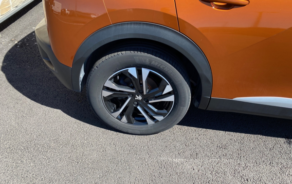 peugeot-2008-e-2008-136ch-allure-pack - 719024713