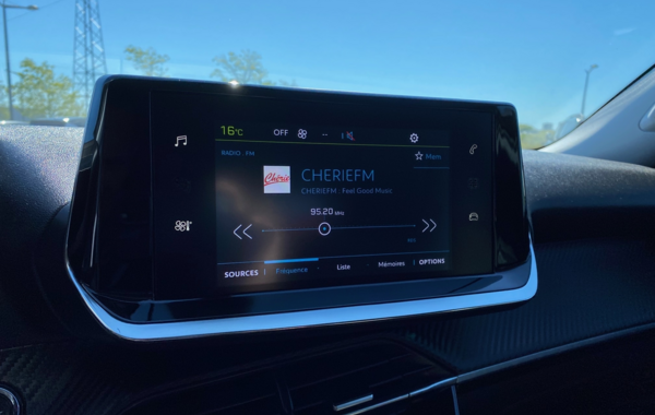 peugeot-2008-e-2008-136ch-allure-pack - 719024713