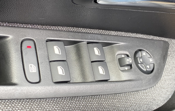 peugeot-208-1-2-puretech-100ch-s-s-style - 730004713