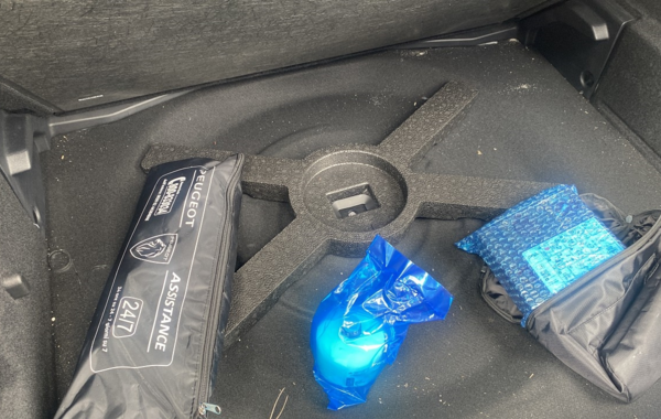 peugeot-308-sw-1-2-puretech-130ch-s-s-gt-eat8 - 731704713