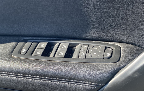 renault-megane-iv-estate-1-5-blue-dci-115ch-intens-edc-20 - 753904713