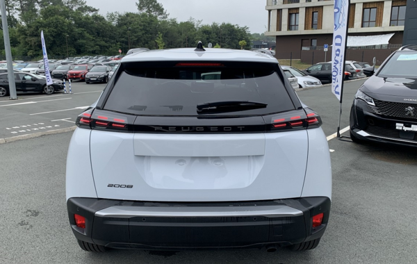 peugeot-2008-1-2-puretech-100ch-s-s-allure - 757494713