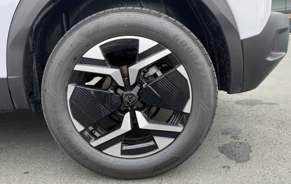 peugeot-2008-1-2-puretech-100ch-s-s-allure - 757494713