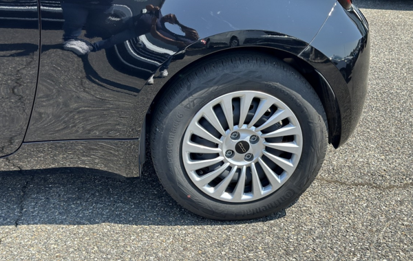 fiat-500-e-95ch-action - 763404713